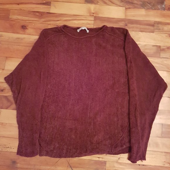 Burgundy sweater - Picture 1 of 1